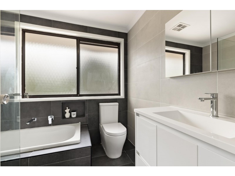 8/16 Gabriel Place, Florey ACT 2615
