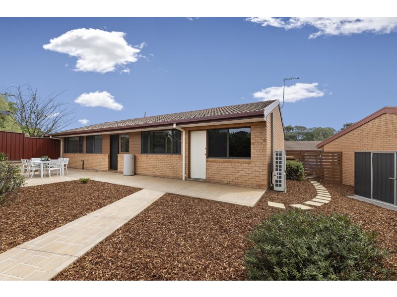 8/16 Gabriel Place, Florey ACT 2615