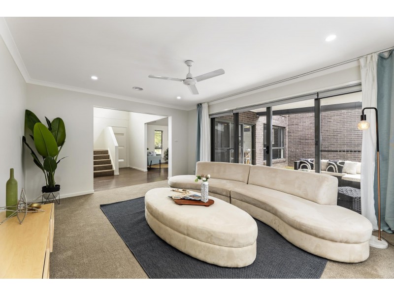 2 Newell Street, Franklin ACT 2913