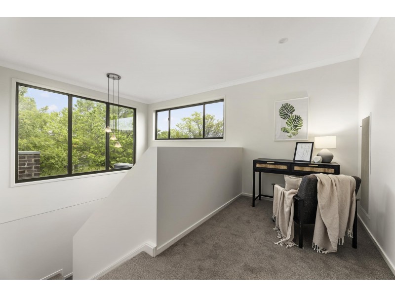 2 Newell Street, Franklin ACT 2913