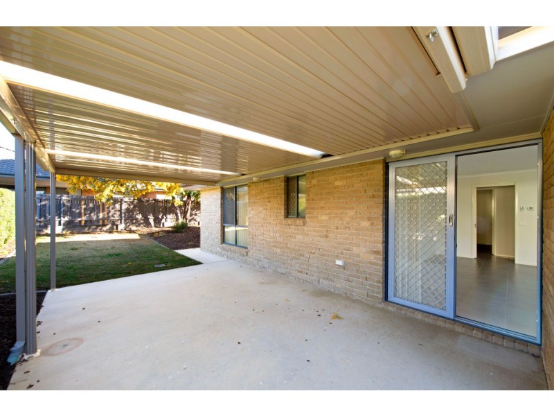 6 Carpentaria Street, Harrison ACT 2914