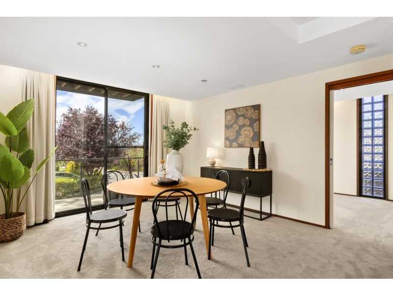 10 Hutcheon Place, Nicholls ACT 2913