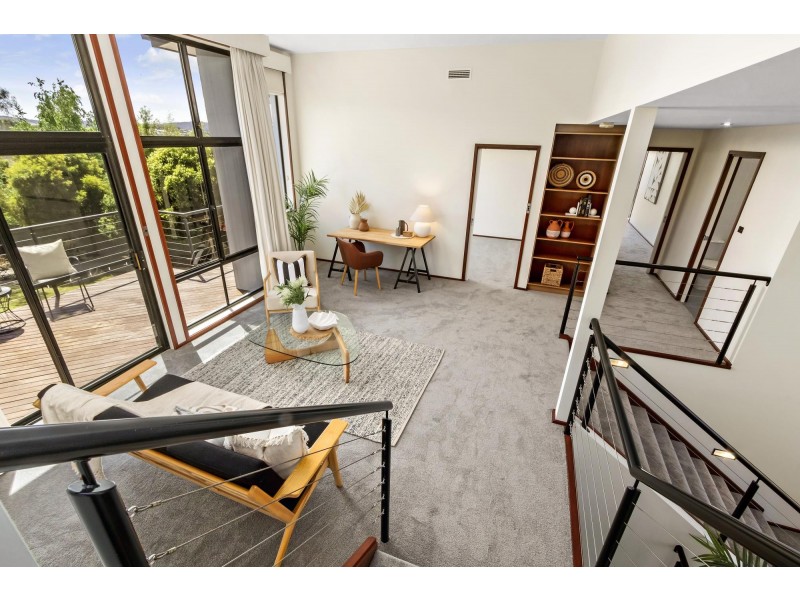 10 Hutcheon Place, Nicholls ACT 2913