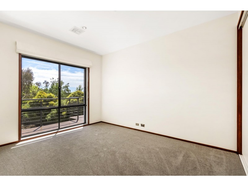 10 Hutcheon Place, Nicholls ACT 2913