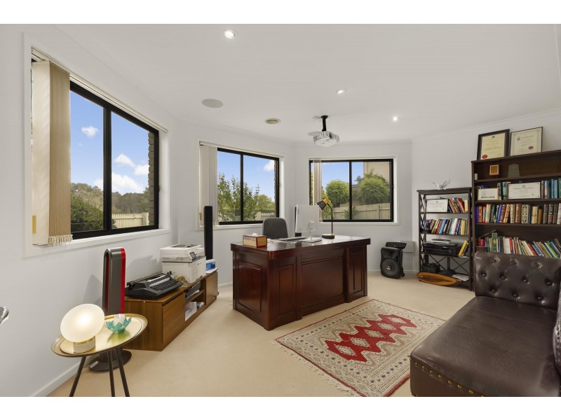 2 Sue Geh Circuit, Nicholls ACT 2913