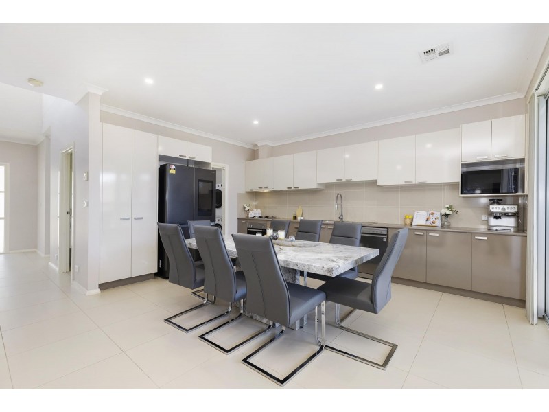 79 Narden Street, Crace ACT 2911