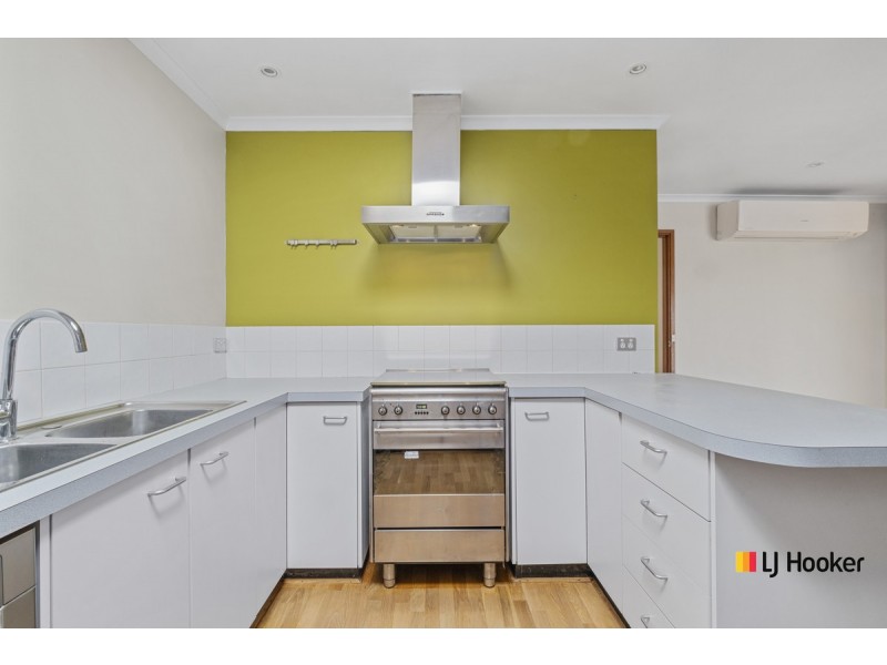 18 Mainwaring Rich Circuit, Palmerston ACT 2913