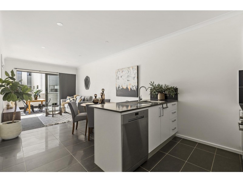 21/40 Henry Kendall Street, Franklin ACT 2913