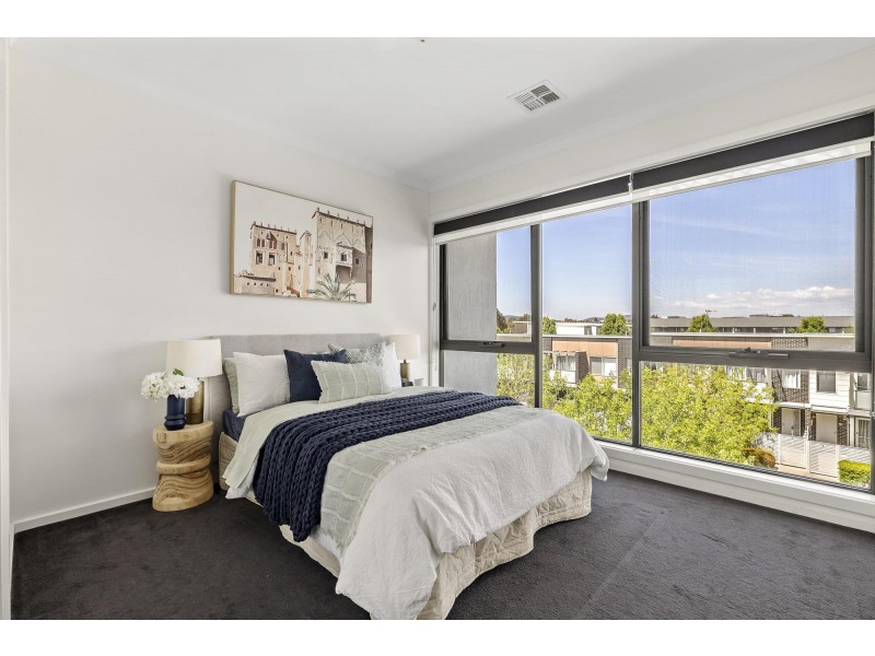 21/40 Henry Kendall Street, Franklin ACT 2913