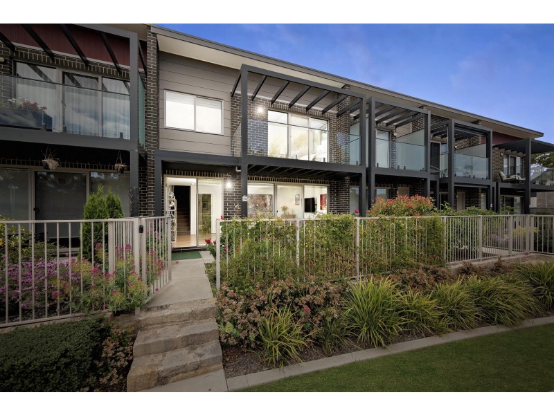 13/167 Mortimer Lewis Drive, Greenway ACT 2900