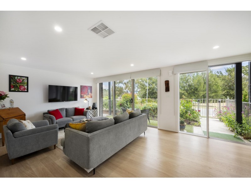 13/167 Mortimer Lewis Drive, Greenway ACT 2900