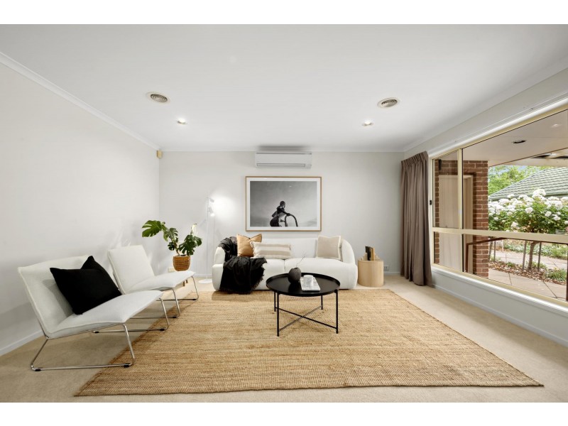 10 Grace Place, Amaroo ACT 2914