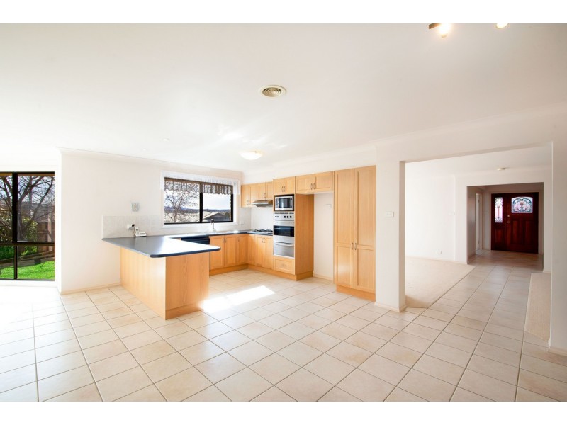 2 Whitfield Circuit, Nicholls ACT 2913