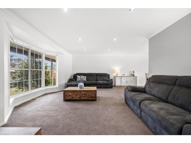 19 Greenough Circuit, Kaleen ACT 2617