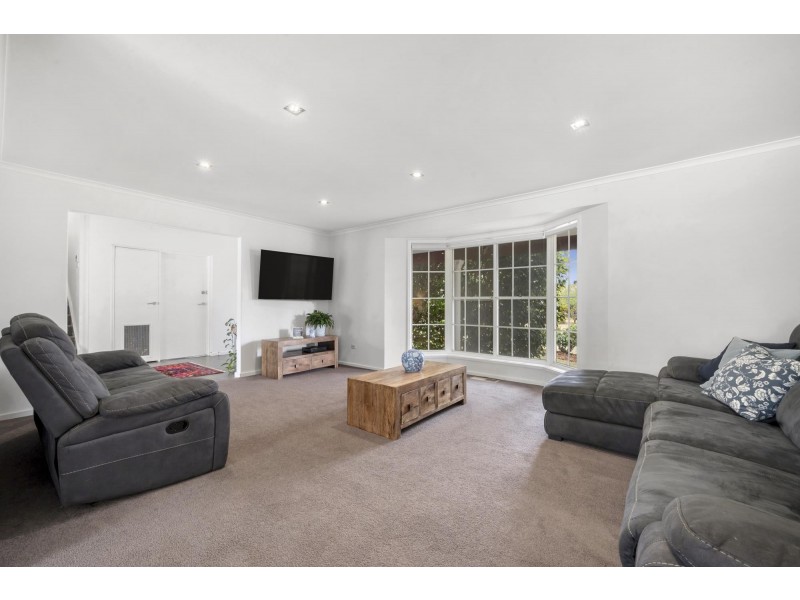 19 Greenough Circuit, Kaleen ACT 2617