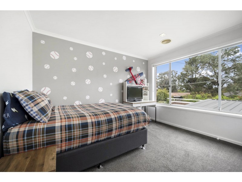 19 Greenough Circuit, Kaleen ACT 2617