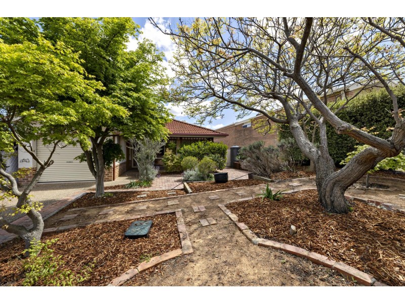 12 Noongale Court, Ngunnawal ACT 2913