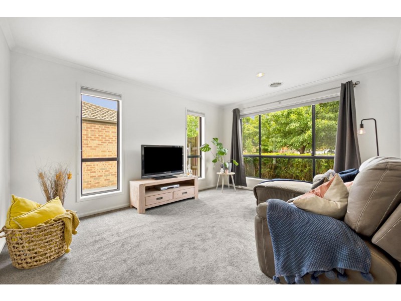 38 Mary Kitson Street, Watson ACT 2602