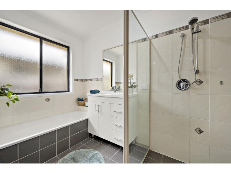 38 Mary Kitson Street, Watson ACT 2602