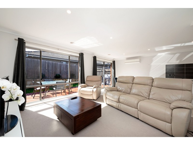 16 Adventure Street, Harrison ACT 2914