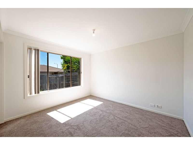 8/7 Loveday Crescent, Casey ACT 2913