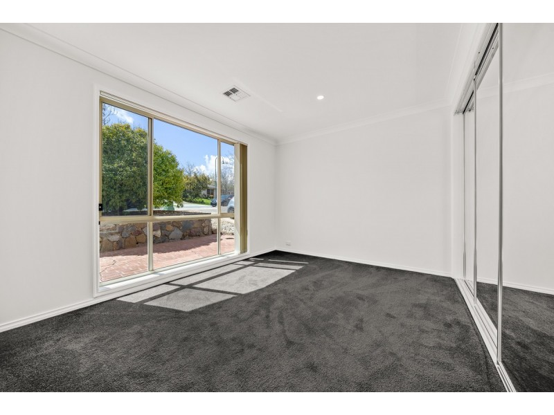 28 Mt Warning Crescent, Palmerston ACT 2913