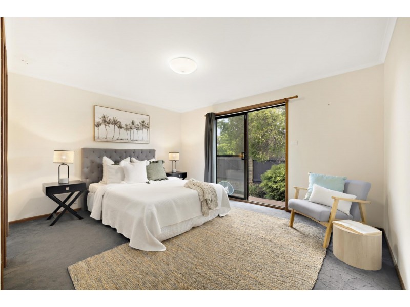 31 Capella Crescent, Giralang ACT 2617