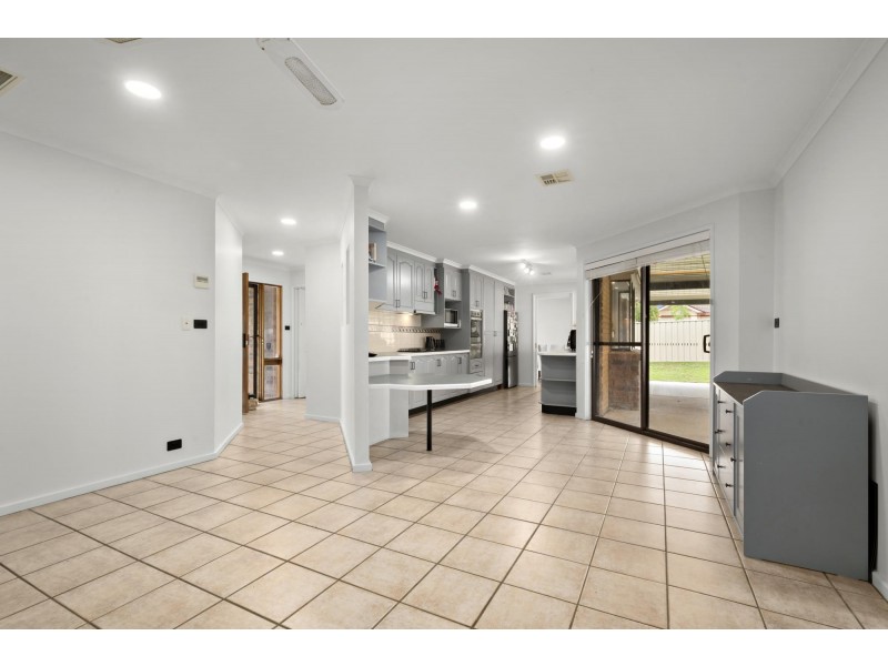 1 Veal Place, Conder ACT 2906