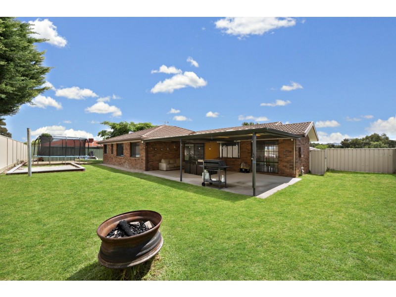 1 Veal Place, Conder ACT 2906