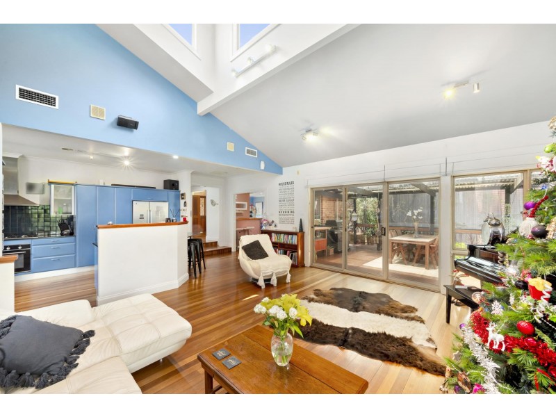 24 Noble Close, Ngunnawal ACT 2913