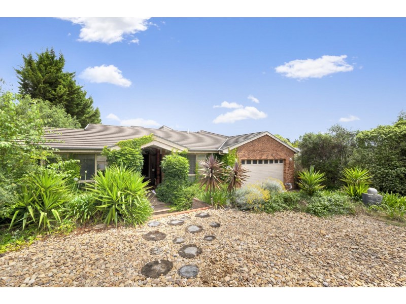 24 Noble Close, Ngunnawal ACT 2913