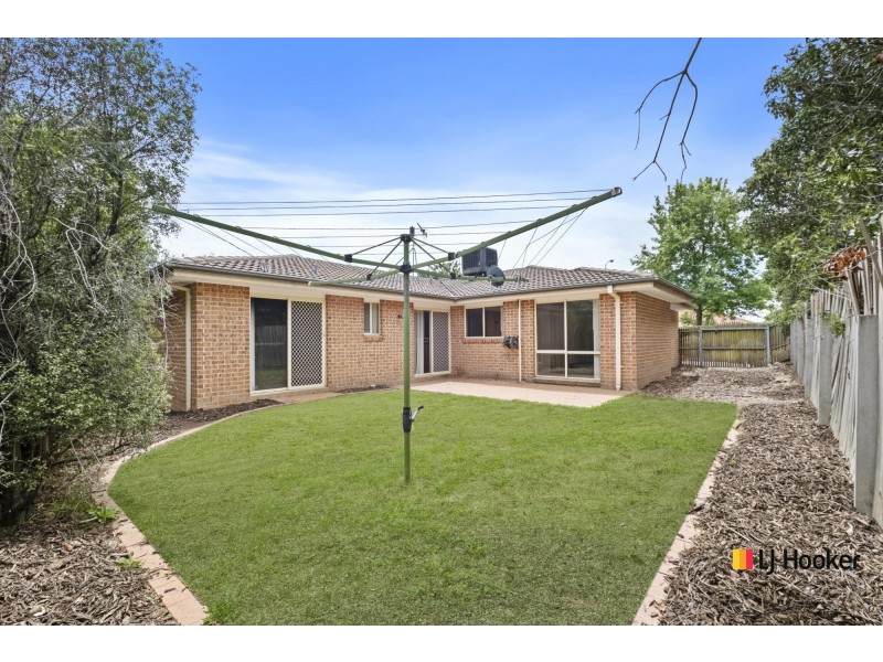 14 Dacomb Court, Dunlop ACT 2615