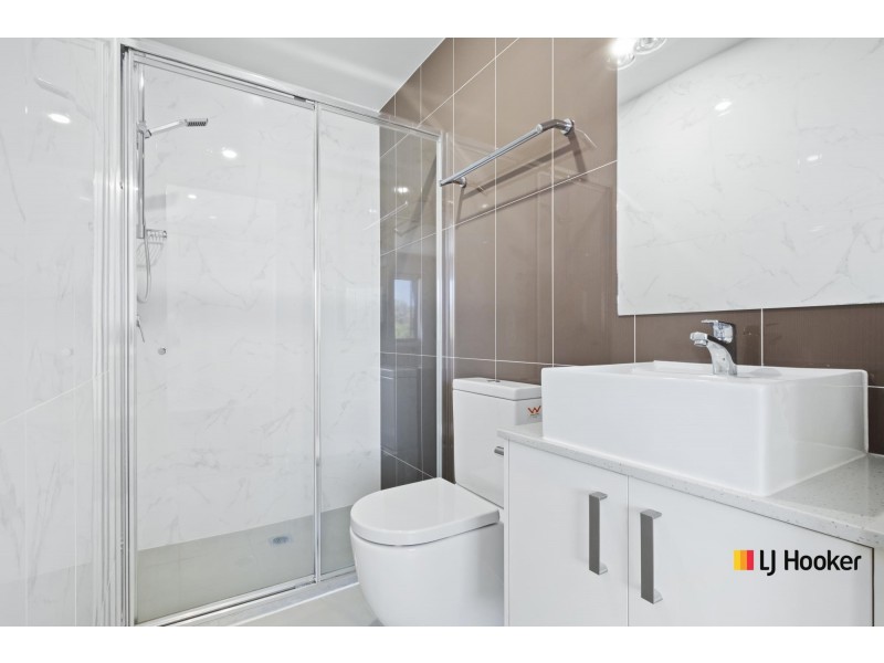 28/281 Flemington Road, Franklin ACT 2913