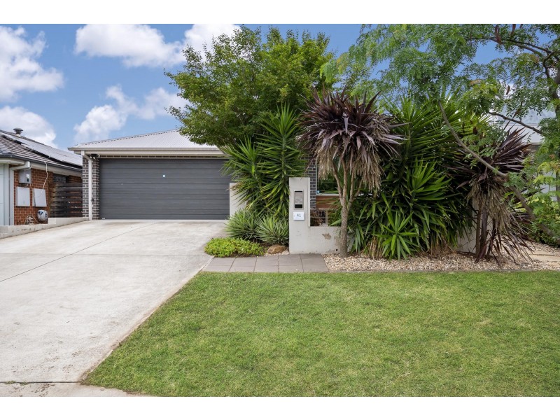 41 Annie Douglas Street, Casey ACT 2913