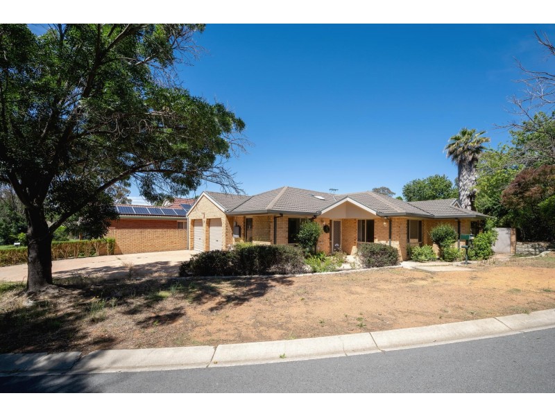 22 Tyenna Close, Amaroo ACT 2914