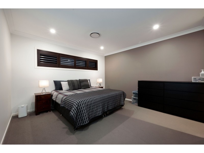 35 Hyslop Crescent, Casey ACT 2913