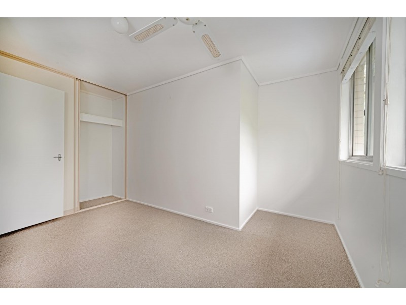 33 Crofts Crescent, Spence ACT 2615