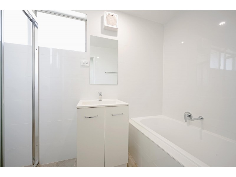 33 Crofts Crescent, Spence ACT 2615