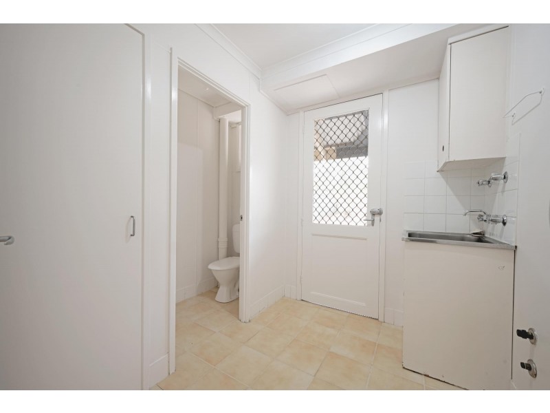 33 Crofts Crescent, Spence ACT 2615
