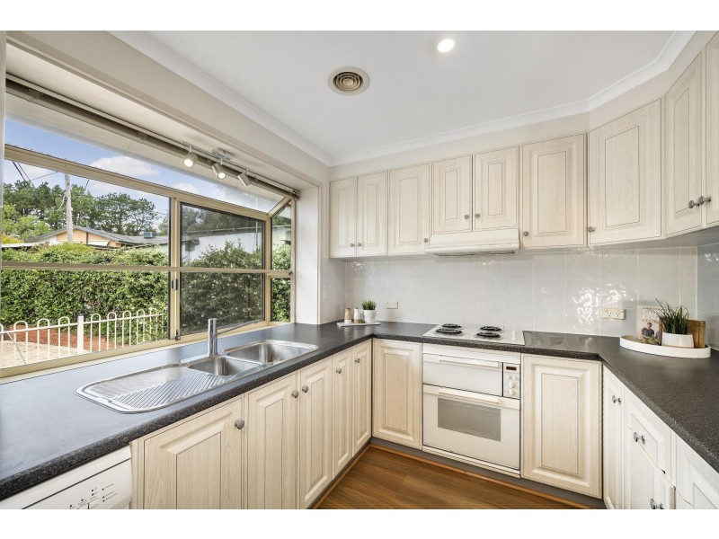 238 Southern Cross Drive, Latham ACT 2615