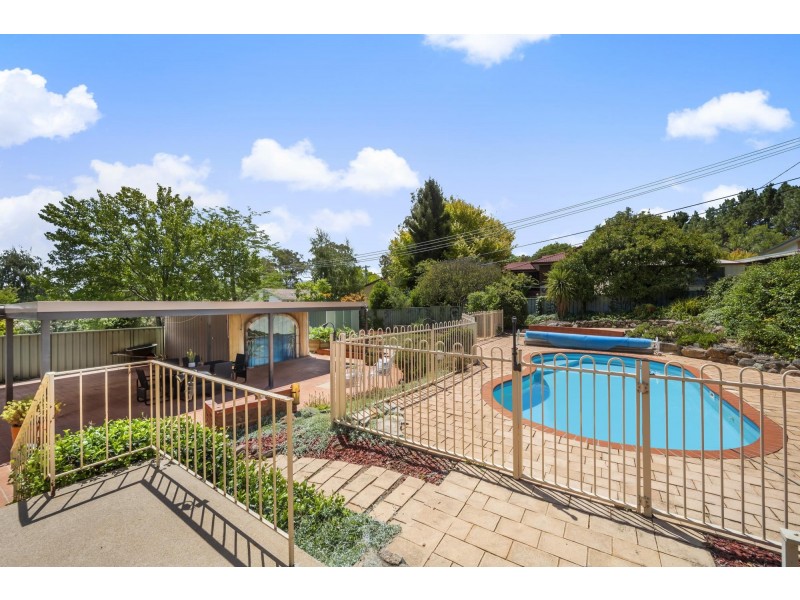 238 Southern Cross Drive, Latham ACT 2615