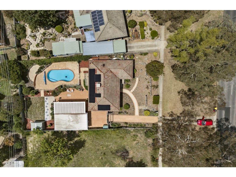 238 Southern Cross Drive, Latham ACT 2615