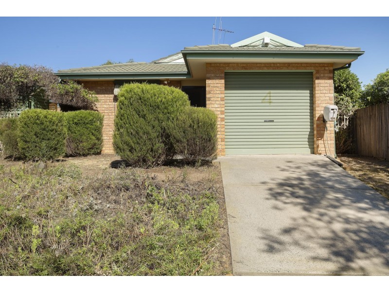 4 Maynard Street, Ngunnawal ACT 2913