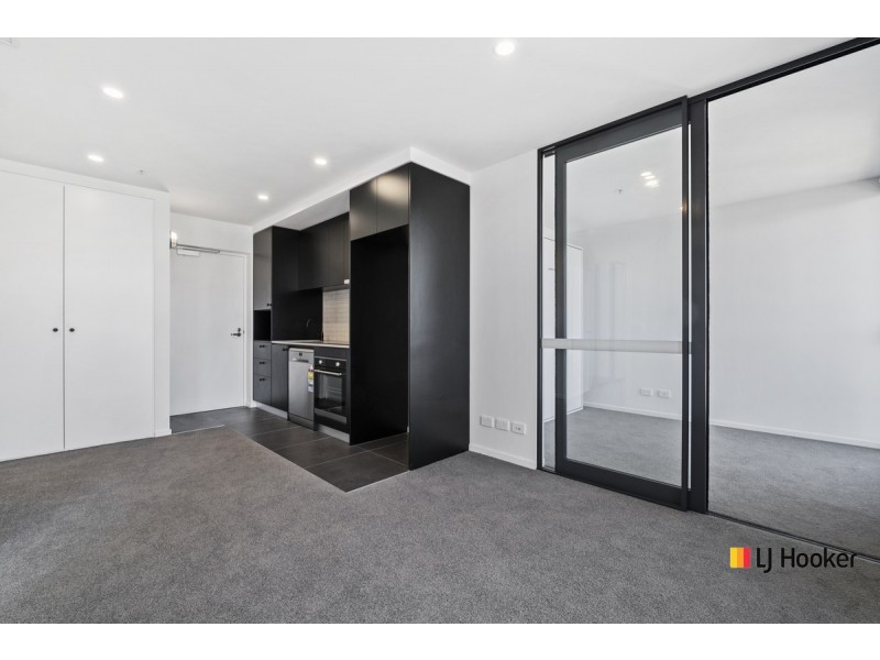 1201/90 Swain Street, Gungahlin ACT 2912