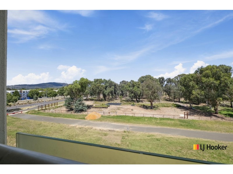 21/21 Christina Stead Street, Franklin ACT 2913