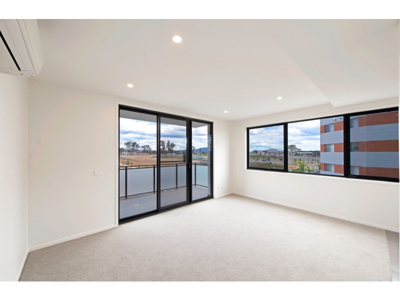 34/2 Hinder Street, Gungahlin ACT 2912