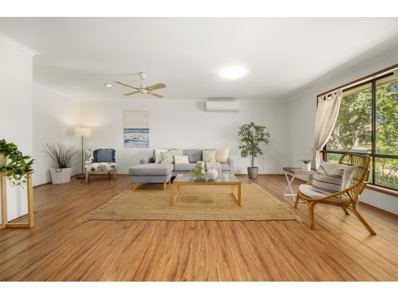72 Twelvetrees Crescent, Florey ACT 2615