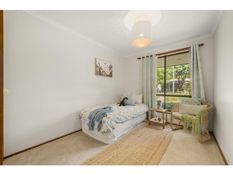 72 Twelvetrees Crescent, Florey ACT 2615