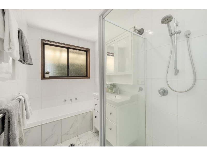 72 Twelvetrees Crescent, Florey ACT 2615