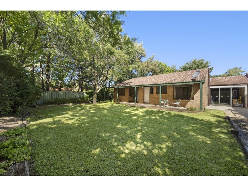 72 Twelvetrees Crescent, Florey ACT 2615